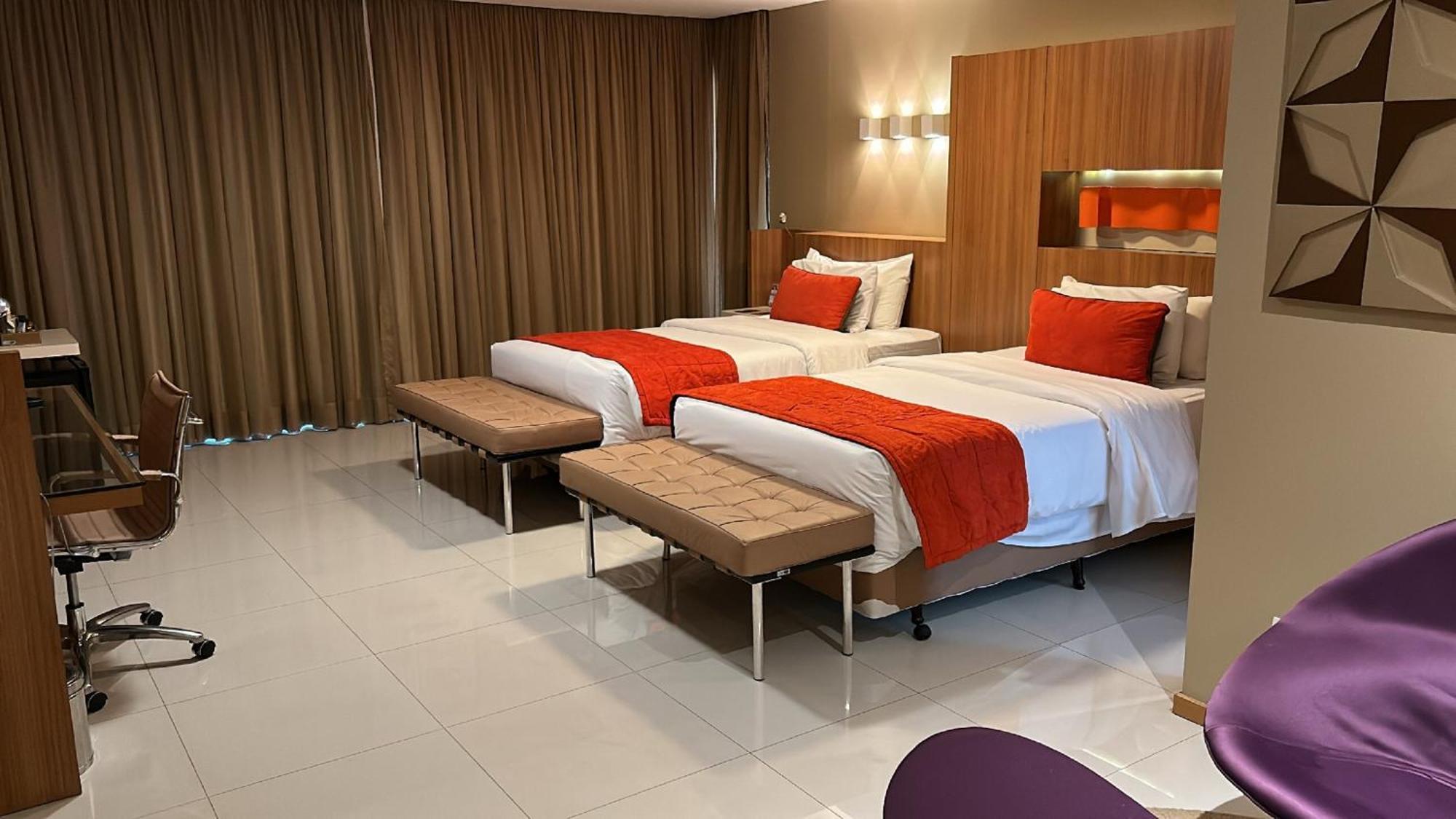 Jade Hotel Brasilia Candangolandia Zewnętrze zdjęcie A room at the hotel