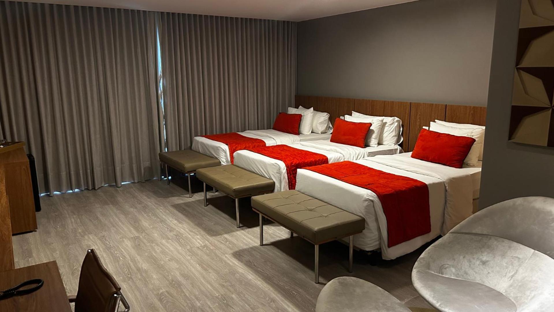 Jade Hotel Brasilia Candangolandia Zewnętrze zdjęcie A room at the hotel