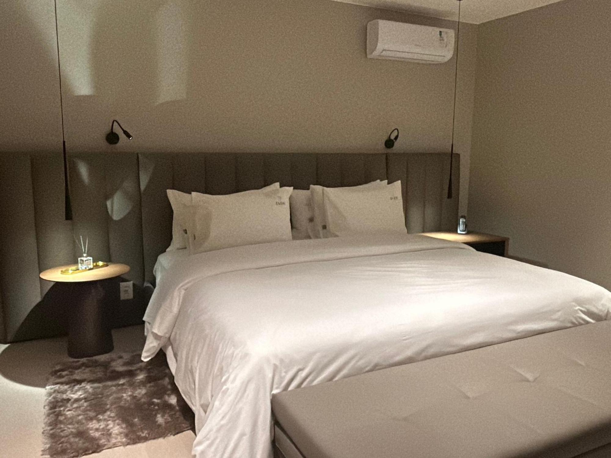 Jade Hotel Brasilia Candangolandia Zewnętrze zdjęcie A bedroom at the hotel